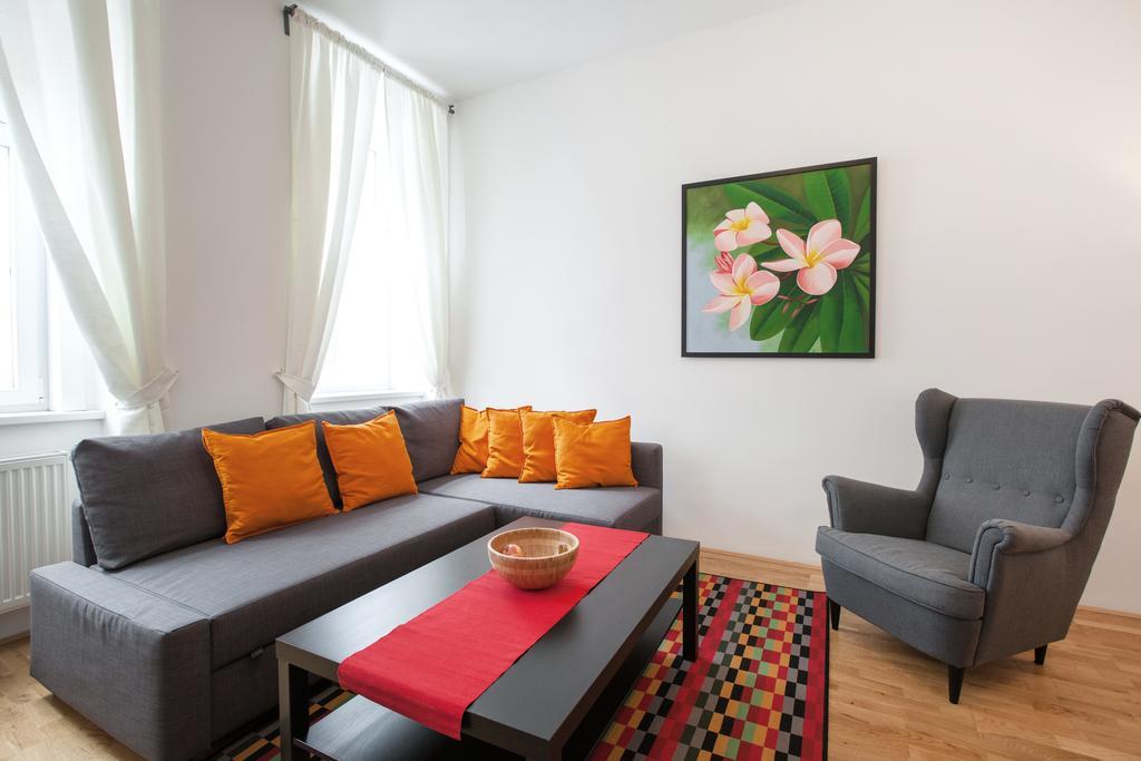 Theresiengasse Apartment